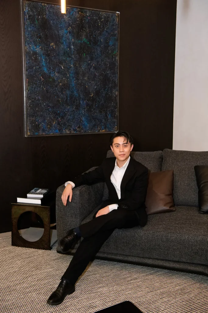 Bảo Trần (baolecat) khi đi làm ở EuroStyle